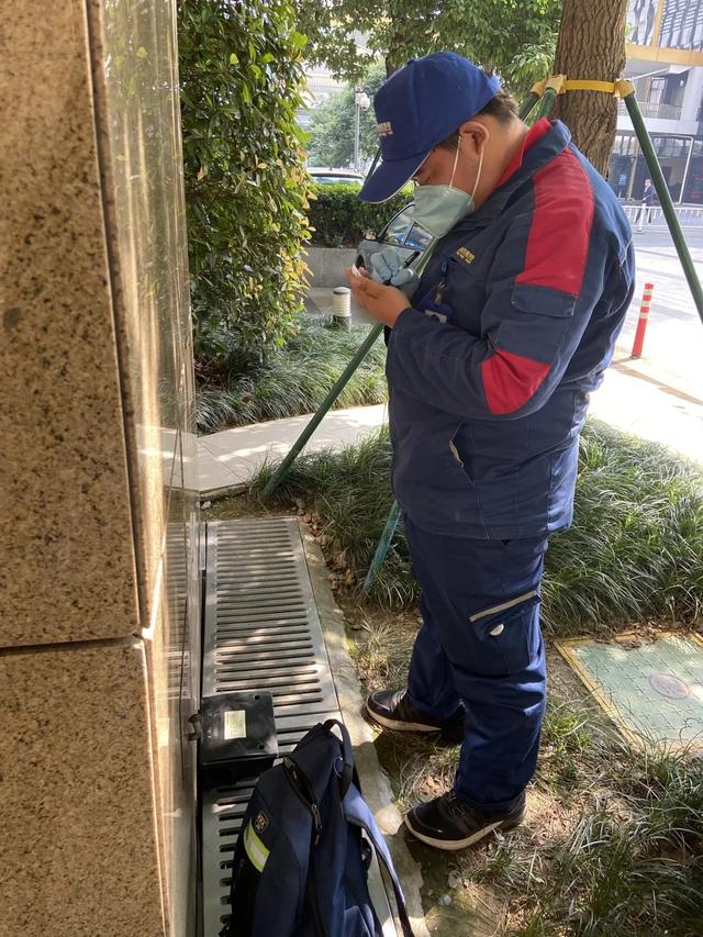 世界虫害日|原来钟南山为之打call的有害生物防制员是这样的